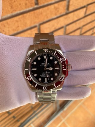 Reloj Rolex Submariner Plateado y Negro