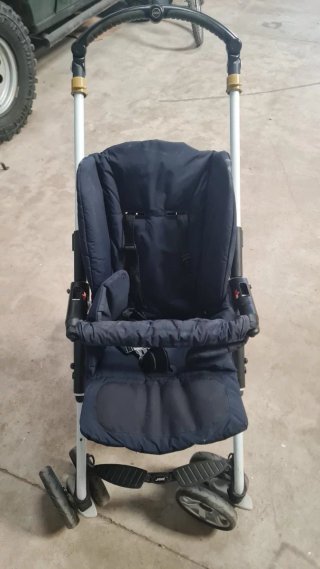Silla de paseo y capazo Jané