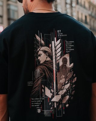 Camiseta Oversize Attack on Titan