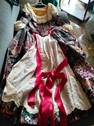 Traje de fallera