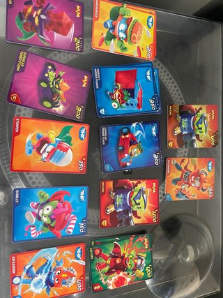 Cartas SuperThings