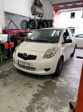 Toyota Yaris 2007