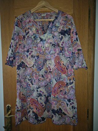 Camisola Playera Estampado Paisley