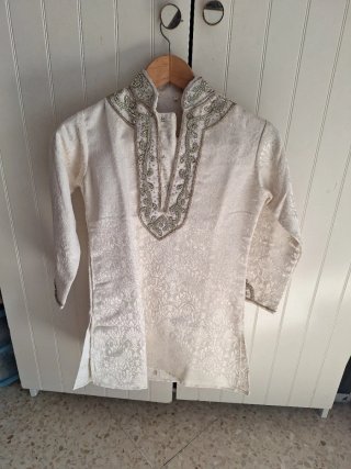 Traje indio de niño de gala blanco 5-6 años