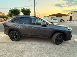 Toyota RAV4 Adventure 2025