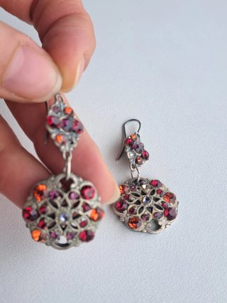 Pendientes de Pedrería Rojos y Naranjos