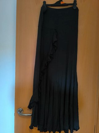 Falda ensayo y baile flamenco
