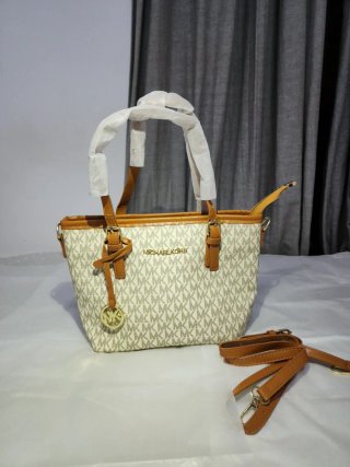 Bolso de mano MK beige