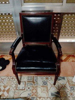 Sillón de oficina clásico