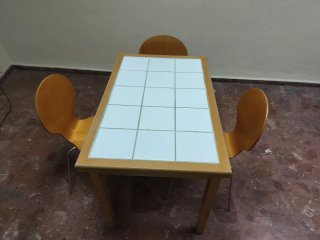Mesa de cocina con 3 sillas