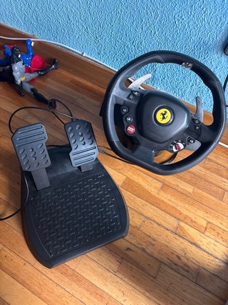 Volante Ferrari con Pedales