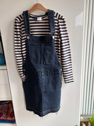 Conjunto Peto Vaquero “Pepe Jeans”y camiseta rayas