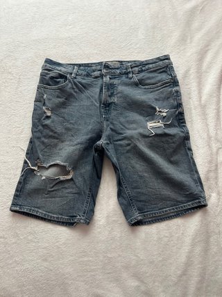 Pantalones vaqueros cortos