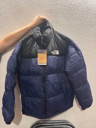Chaqueta The North Face Azul y Negra