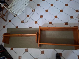 2 Estanterías de Madera.