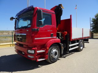 MAN TGM 18 250-CAMIONES GRUA