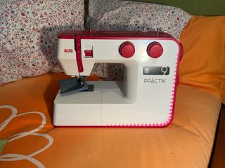 Máquina de Coser Alfa Practik 9
