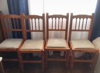 Set de 4 sillas de madera