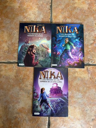 Lote libros Nika