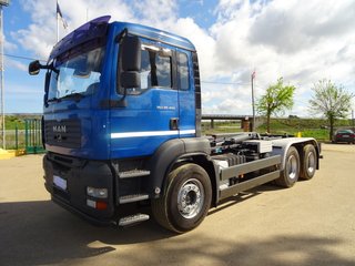 MAN TGA 26 400-CAMIONES GANCHO PORTACONTENEDOR