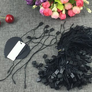 Cordones para etiquetas de ropa