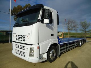 Volvo FH 13 480-CAMIONES PORTAMAQUINARIAS