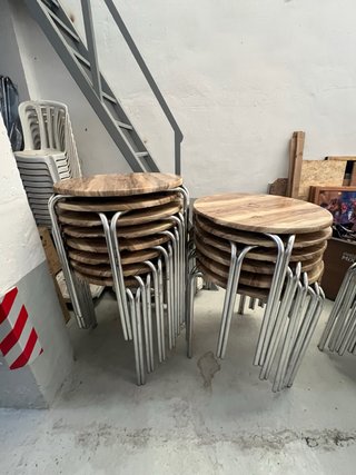Set de 25 Mesas de Terraza 80cm