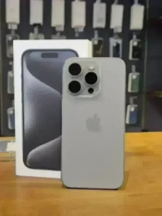IPHONE 15 PRO 128GB TITANIUM 100% BATERÍA