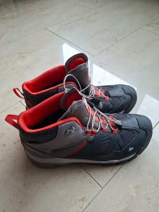 Botas Quechua Waterproof Talla 37
