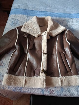 Chaqueta de Pelo y Piel Sintética