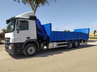 Mercedes ACTROS 25 32-CAMIONES PORTAMAQUINARIAS