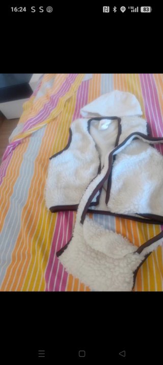 Set de Chaleco, Zurrón y Gorro