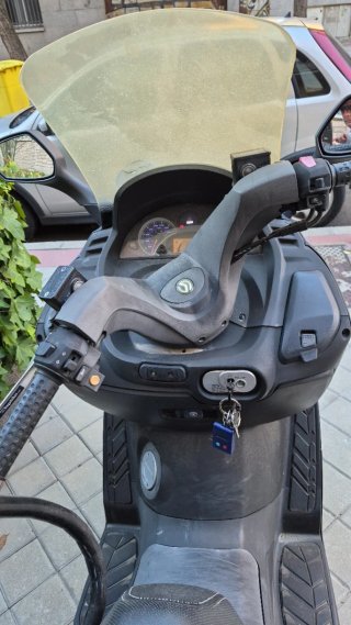 Maxi Scooter Sym 300 Evo
