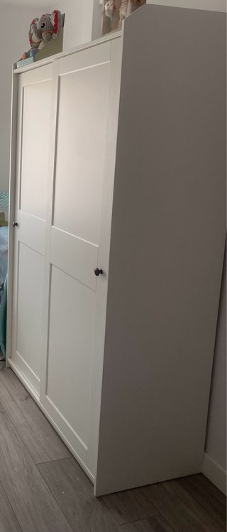 Armario Blanco de Dos Puertas