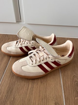 Zapatillas adidas Samba LT Beige y Granate