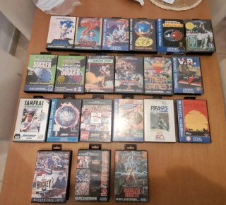 COLECCIÓN PERSONAL MEGADRIVE 21 JUEGOS + CONSOLA
