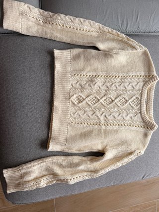 Jersey de punto de ochos color crema