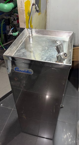 Fuente de Agua Canaletas