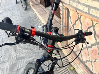 Bicicleta de Montaña Doble Suspensión
