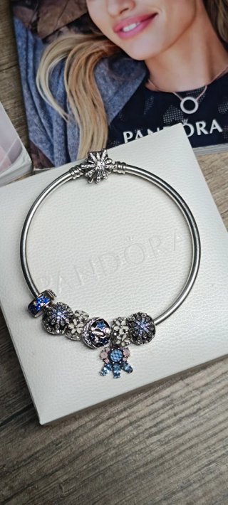 Pulsera Pandora con Charms Talla 19