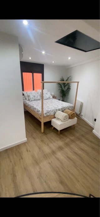 Cama de Matrimonio IKEA de Madera