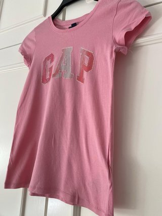 Camiseta rosa GAP