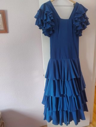 Traje de flamenca azul