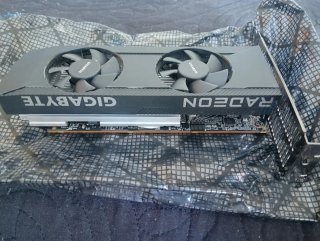 Tarjeta Gráfica Gigabyte RX 6400 4GB