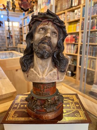Busto siglo XX original Cristo de Limpias