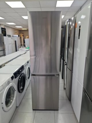 Nevera Samsung 2m x 60cm
