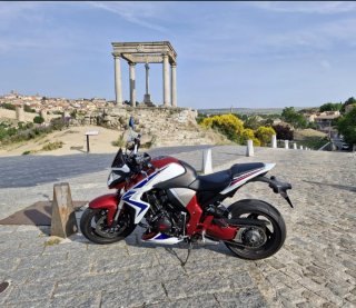 Honda CB 1000 R (2015)