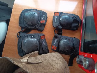 Set de Protecciones Oxelo (Codos y Rodillas)