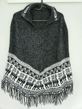 Poncho Peruano con estampado