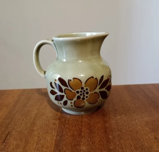 Lattiera vintage in ceramica